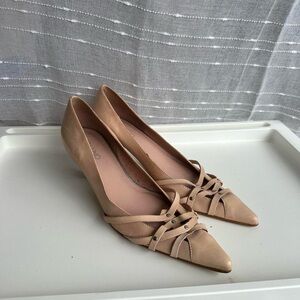 Elegant Tan Women's Shoes